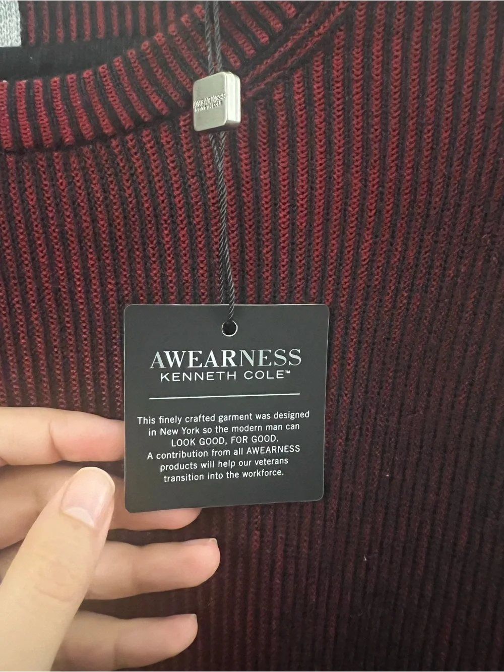 NWT Kenneth Cole Awareness Sweater Crew Neck Men's Slim Fit Medium Red Black